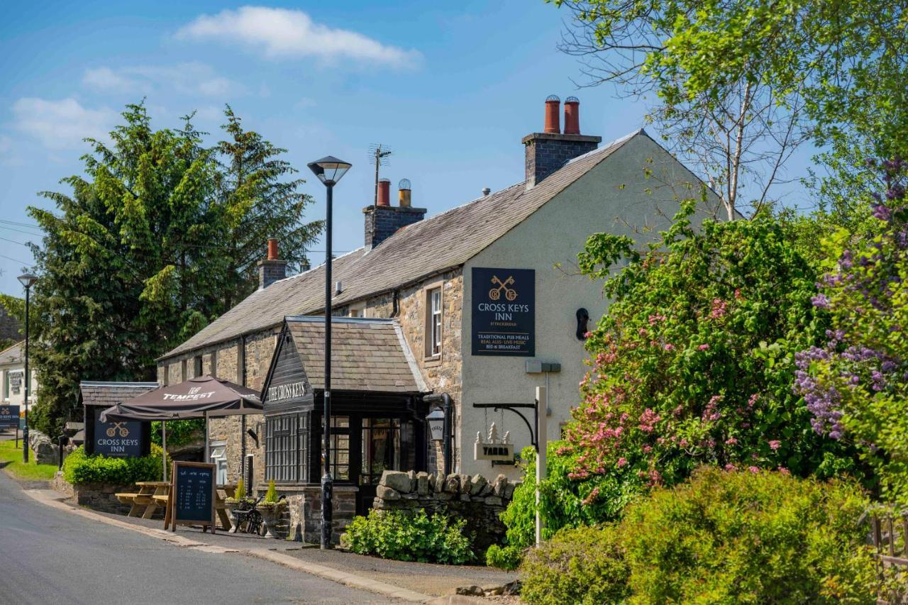 Cross Keys Inn Ettrickbridge Ettrickbridge End Exterior photo