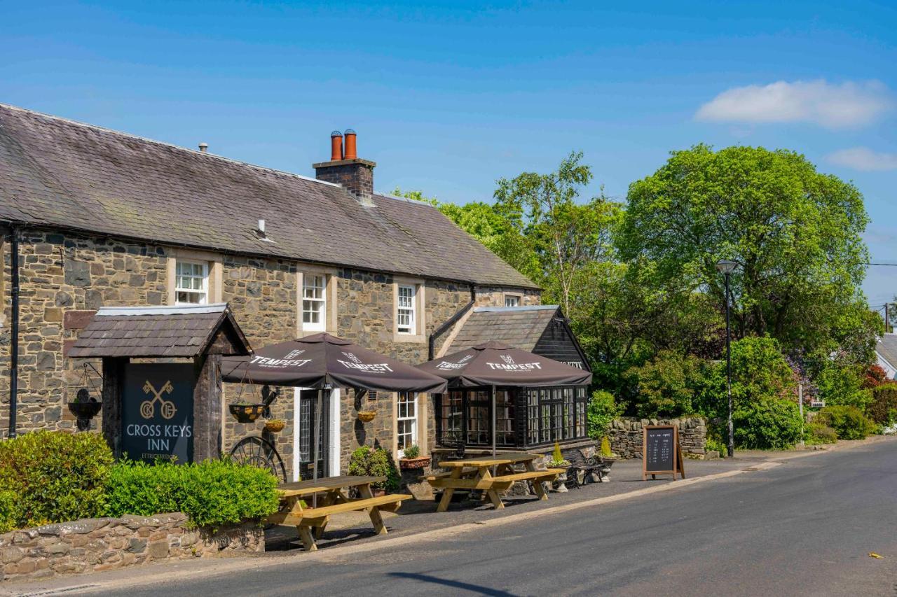 Cross Keys Inn Ettrickbridge Ettrickbridge End Exterior photo